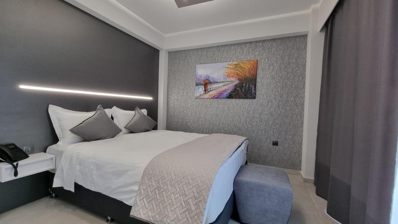 Luxsuites Офринион Екстериор снимка